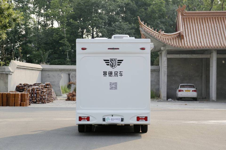 白鲸纵床版