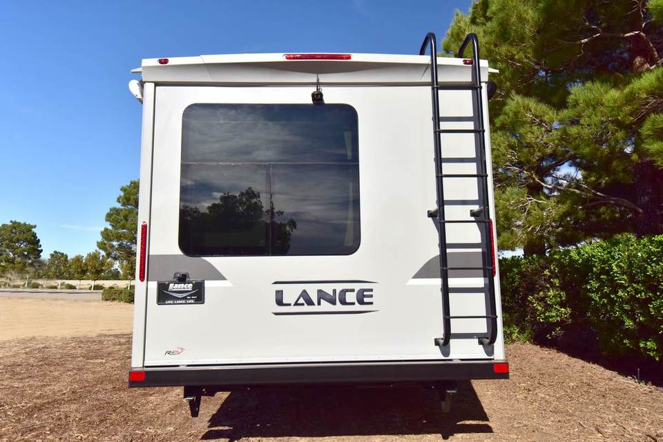 LANCE 2465