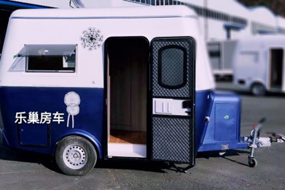 乐巢拖挂