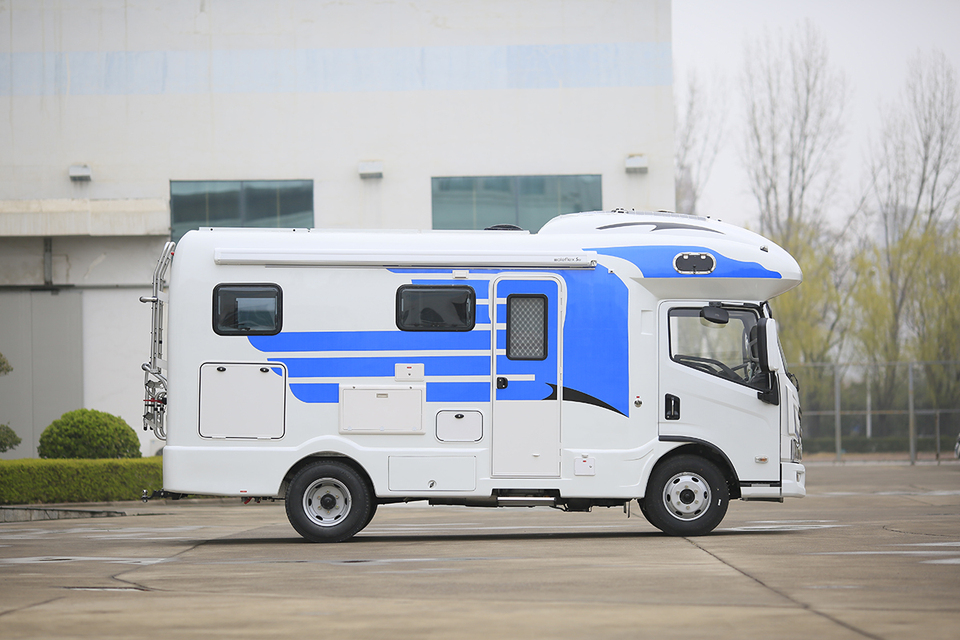 2021款新飞H300尊享版