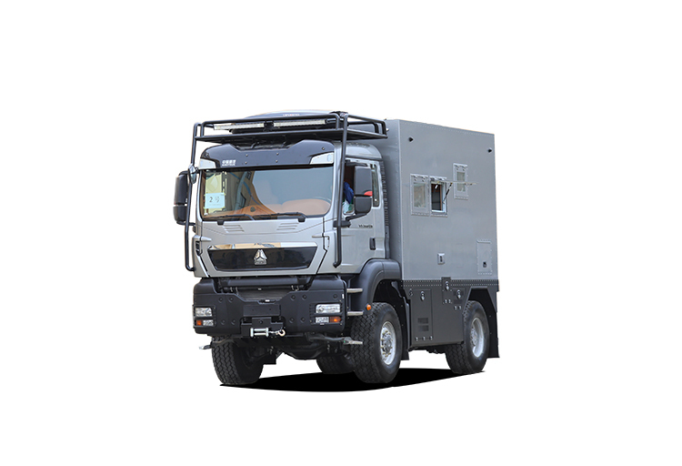 4×4重型越野房车