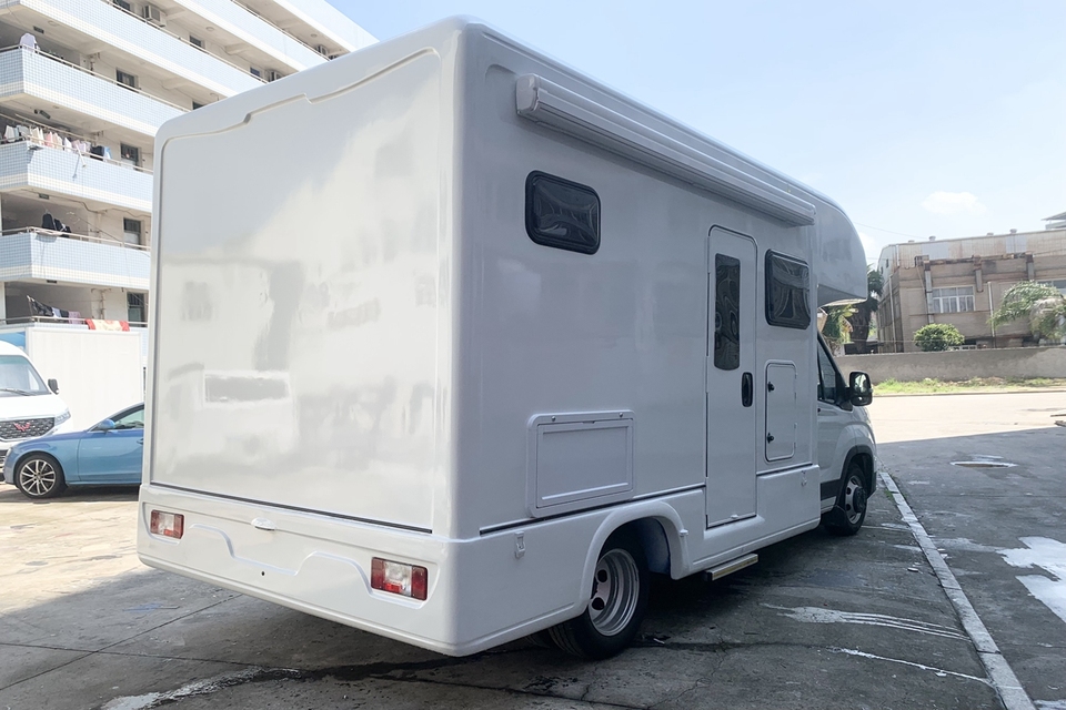 大通V90 C型房车