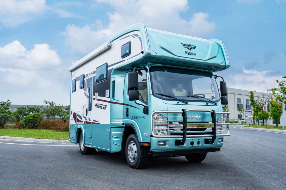 五十铃轻卡房车