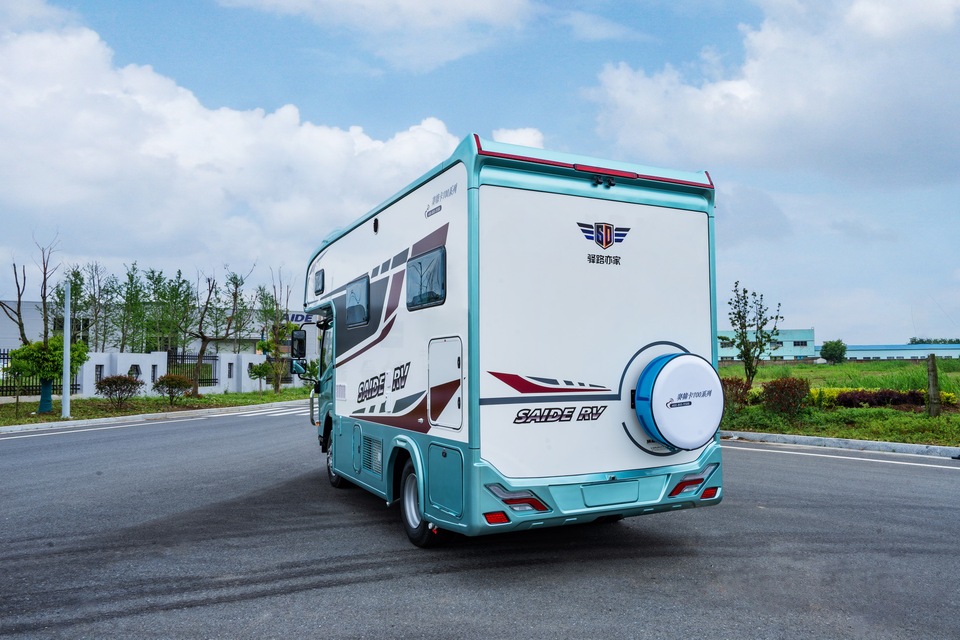 五十铃轻卡房车