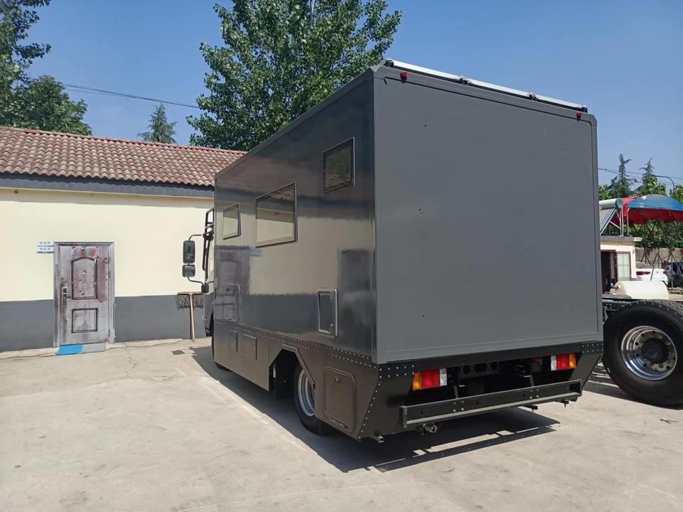 平头轻卡房车