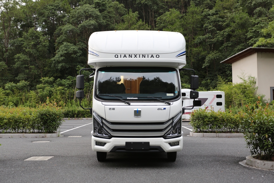迁徙鸟新能源房车