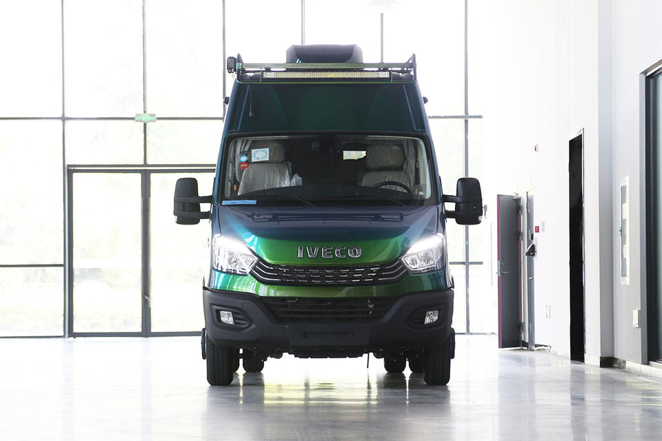 2022款依维柯B型房车