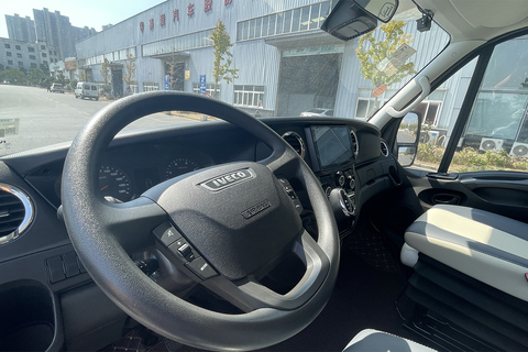 驾驶舱