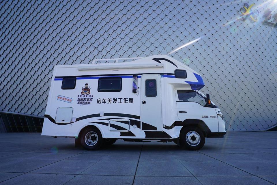 美发房车