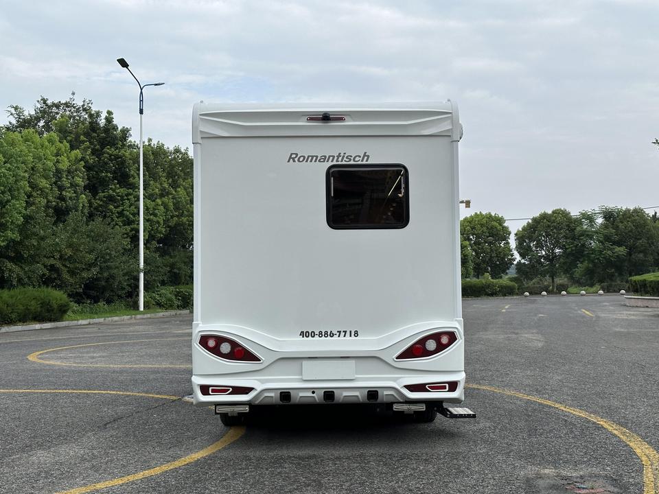 C600后进门版
