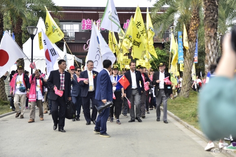 21RV房车家族亚太露营大会巡游 第 10 张
