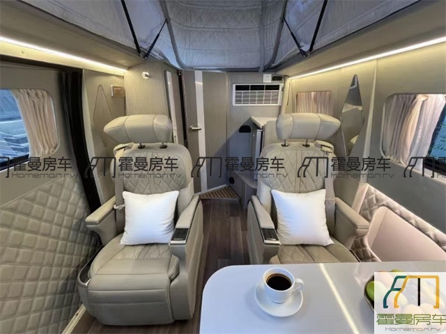 福特房车 2021款齐星福特全顺低顶全升顶房车