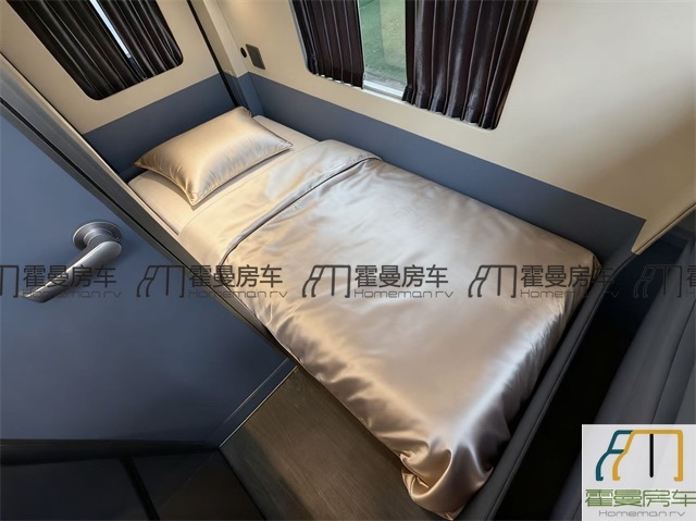 康派斯房车 2023款福特新世代pro康派斯B型房车