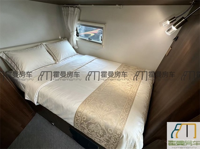 依维柯房车 2024款雅升依维柯C型房车