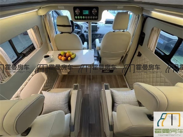 福特房车 2021款齐星福特全顺低顶全升顶房车
