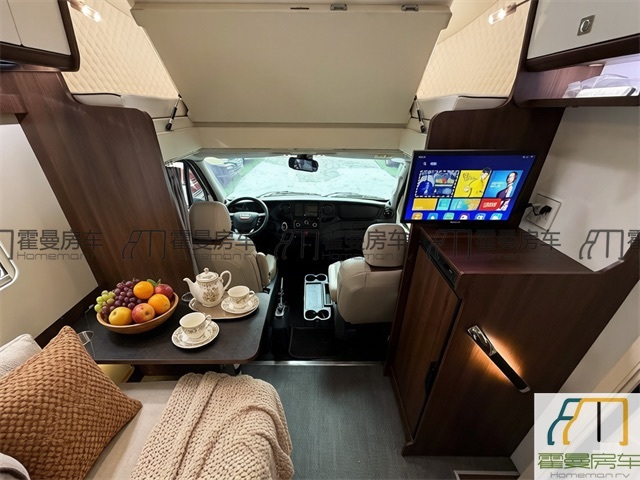 依维柯房车 2024款雅升依维柯C型房车