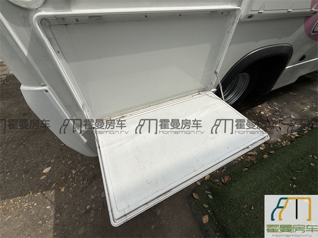 大通房车 2022款上汽大通maxus生活家H60轻卡房车