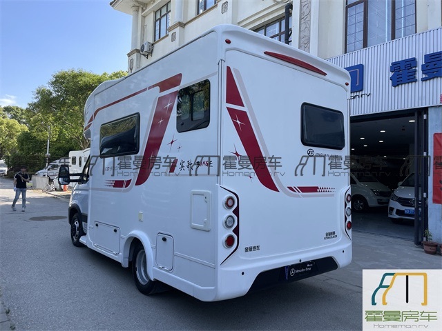 依维柯房车 2021款 金冠宾歌 c型 依维柯欧胜房车