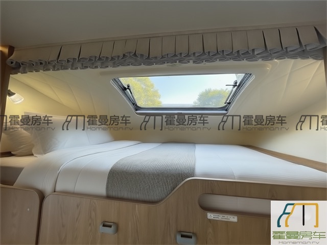 依维柯房车 2021款 金冠宾歌 c型 依维柯欧胜房车