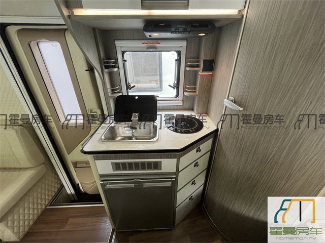依维柯房车 2019款进口依维柯霍夫勒T型房车