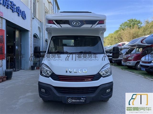 依维柯房车 2021款 金冠宾歌 c型 依维柯欧胜房车
