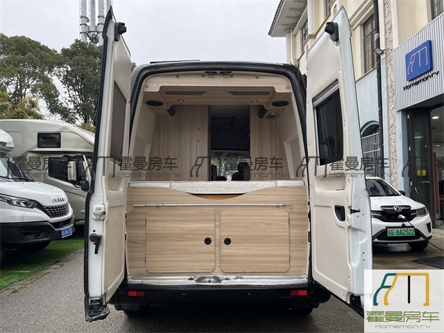 大通房车 2018款上汽大通MAXUSRV80原厂B型房车