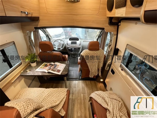 大通房车 2018款上汽大通MAXUSRV80原厂B型房车