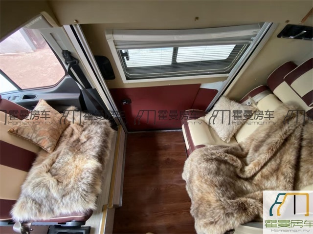 福特房车 2019 款江铃福特 B 型房车