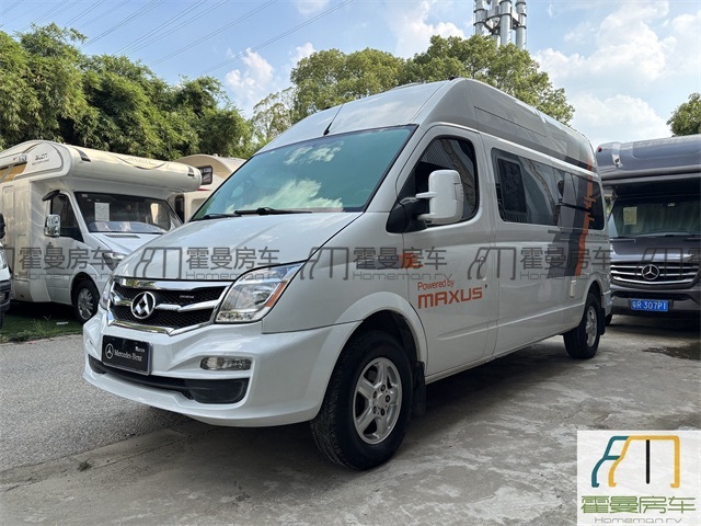 大通房车 2017款卫航大通V80 长轴高顶B型房车