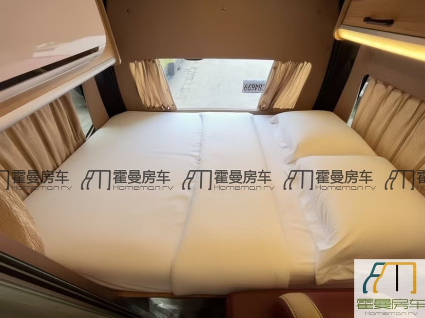 福田G9房车 2021款福田G9 B型房车