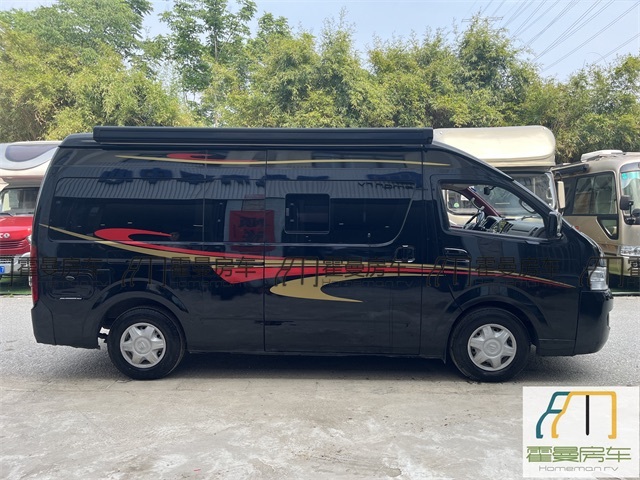 福田G9房车 2021款福田G9 B型房车